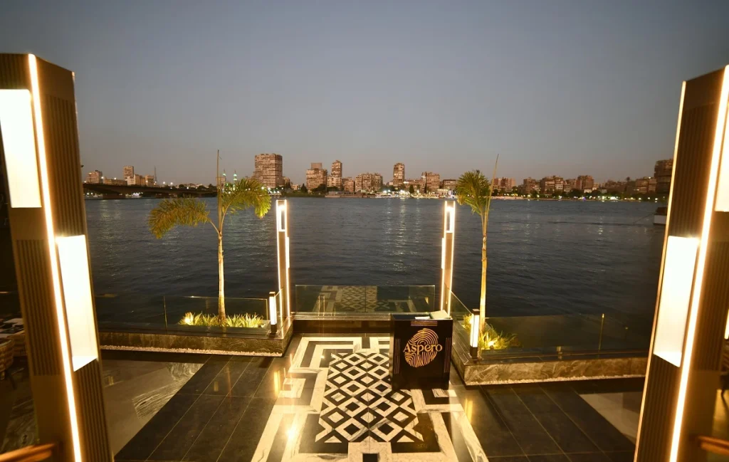 Dining Beside the Nile Dining Beside the Nile