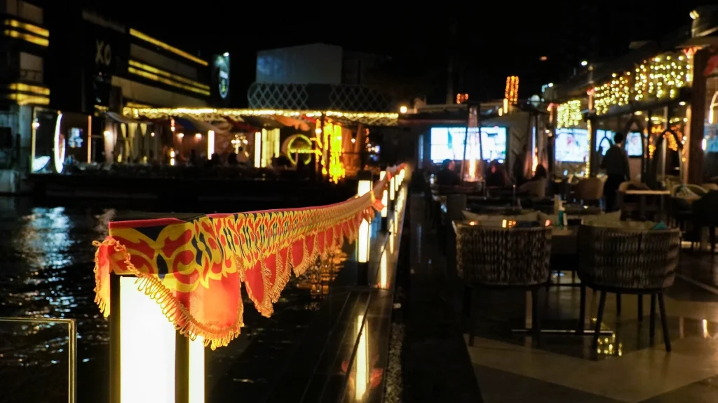 Professional Dining at Aspero Professional Dining at Aspero